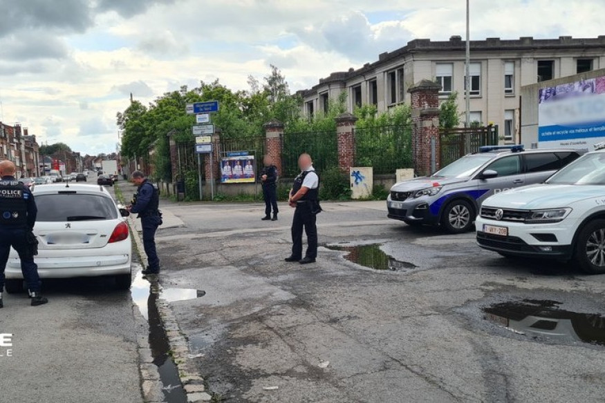 La police du Nord et la police belge mobilisées ensemble