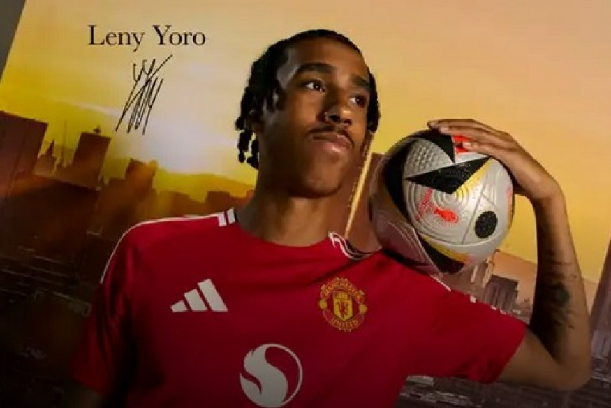 Leny Yoro à Manchester United, c'est officiel !