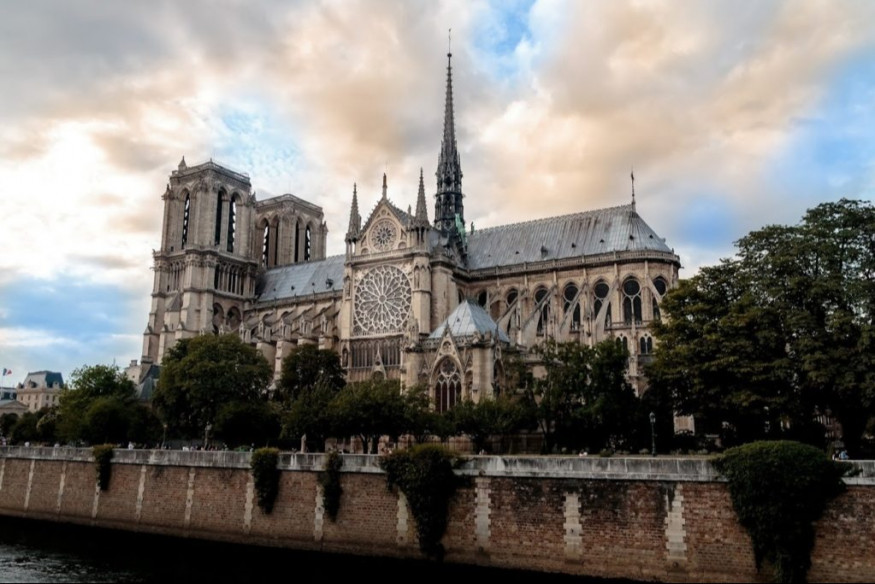 Rachida Dati propose de faire payer l'entrée à Notre Dame de Paris